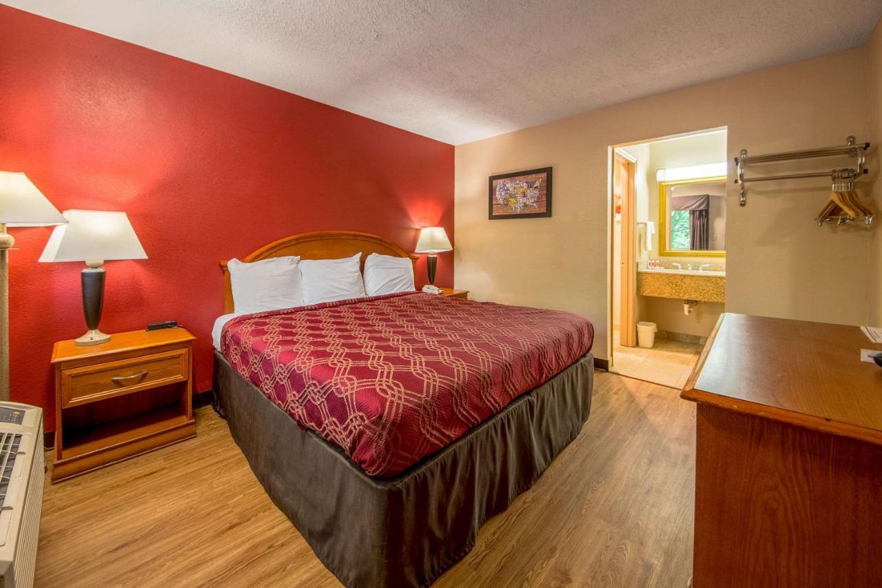 Econo Lodge Mount Laurel Eksteriør billede